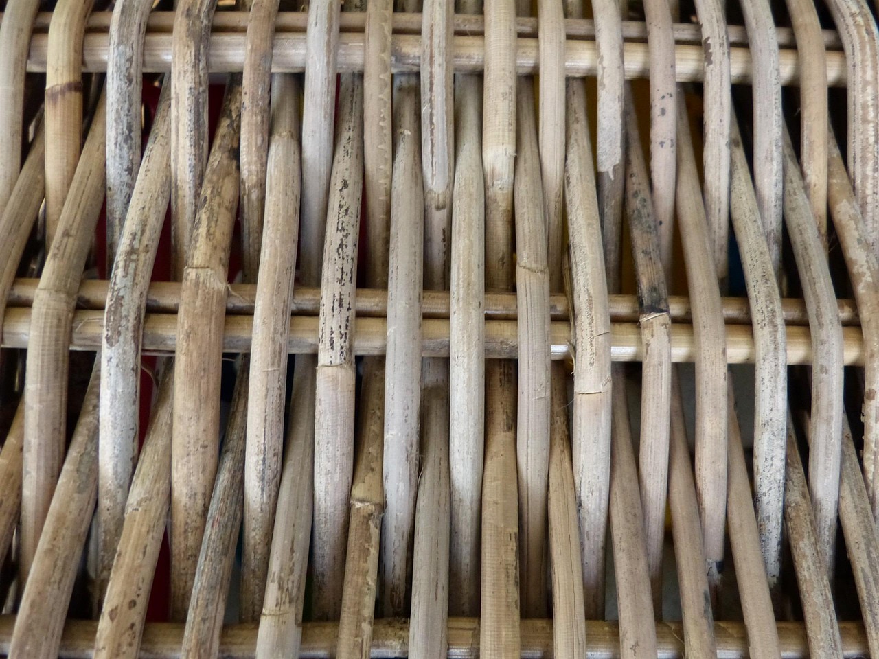 屋顶用什么做隔热层好，屋顶用什么做隔热层好呢